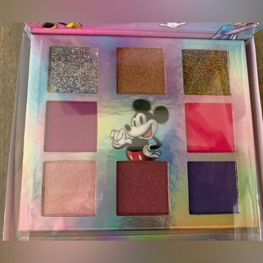 Disney Stitch Shadow Palette With Mirror